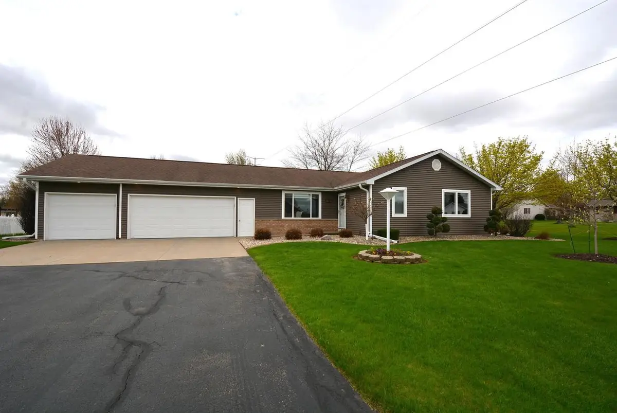 W5997 GARNET DRIVE, Appleton, WI 54915 - #1