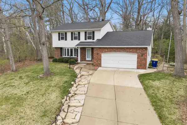 305 WINDWARD ROAD, Green Bay, WI 54302