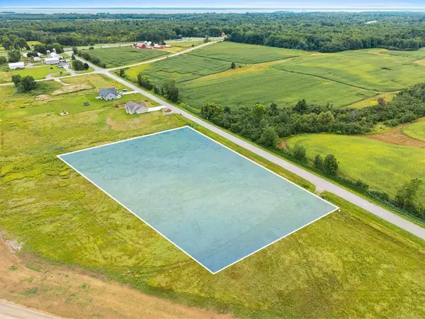 1922 LOST TRAIL, Suamico, WI 54173