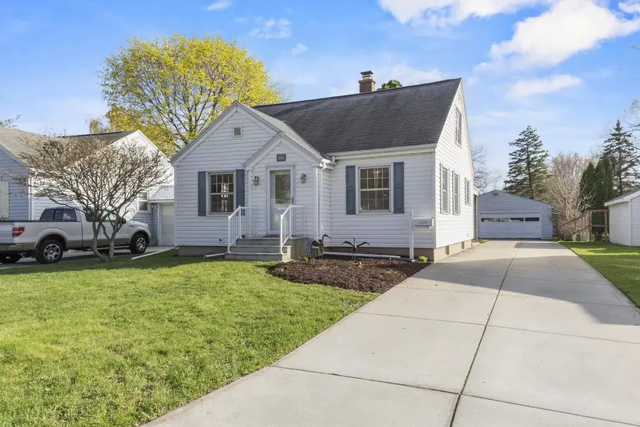 1260 MCCORMICK STREET, Green Bay, WI 54301 - #2