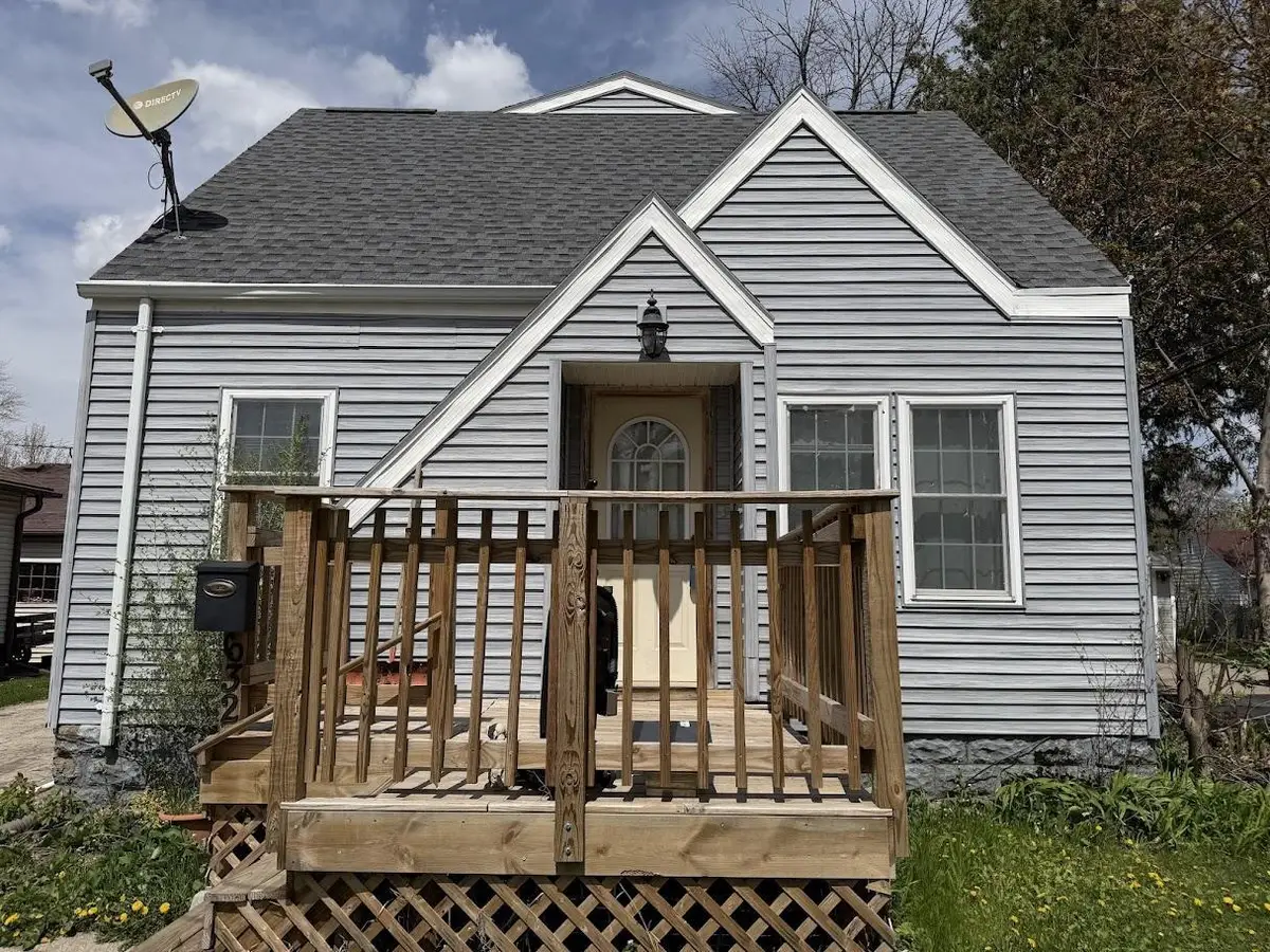 632 7TH STREET, Menasha, WI 54952 - #1
