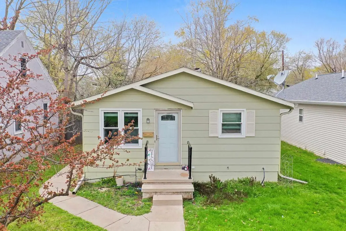 1150 S GREENWOOD AVENUE, Green Bay, WI 54304 - #1