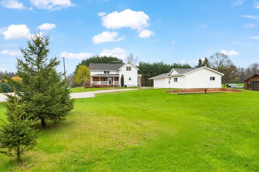 N254 COUNTY ROAD W, Fremont, WI 54940 - #2