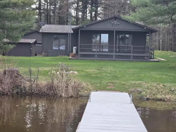 W10962 S CURTIS LAKE LANE, Coloma, WI 54930