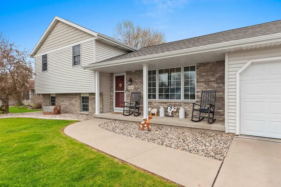 N1224 BOBWHITE DRIVE, Greenville, WI 54942 - #2