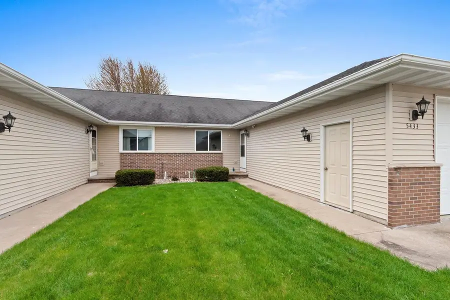 5433 BROOKVIEW DRIVE, Appleton, WI 54913 - #3