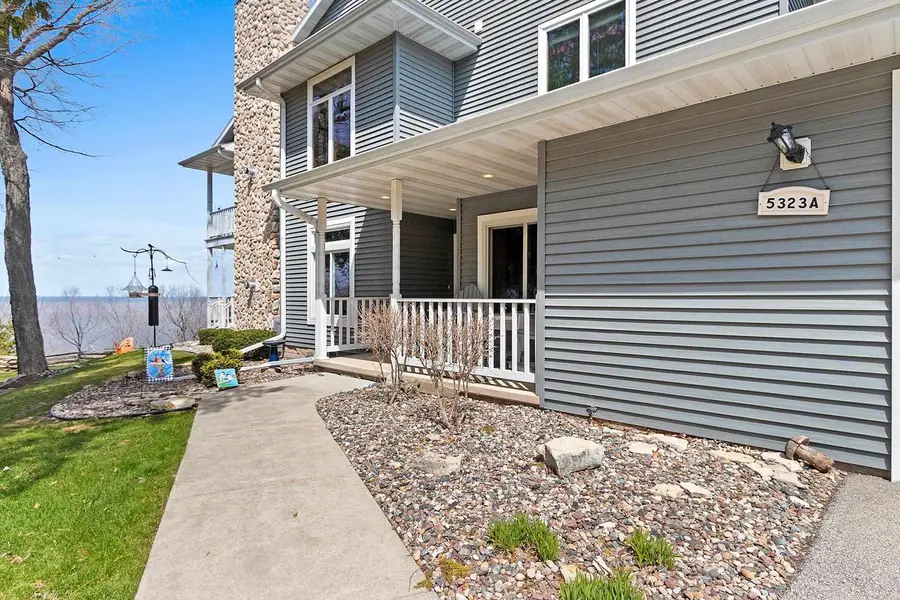 5323 SUNSET BLUFF DRIVE  #A, Green Bay, WI 54311 - #2