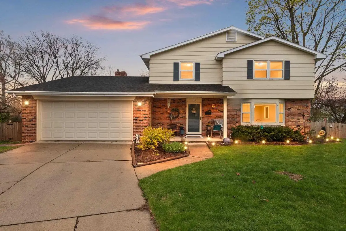 525 E BRIAR LANE, Green Bay, WI 54301 - #1