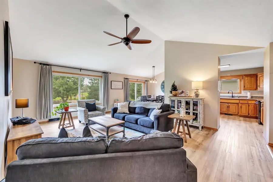 240 ALISON COURT, Wrightstown, WI 54180 - #3