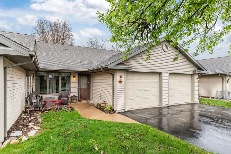 6020 COUNTY RD A  #105, Oshkosh, WI 54901 - #2