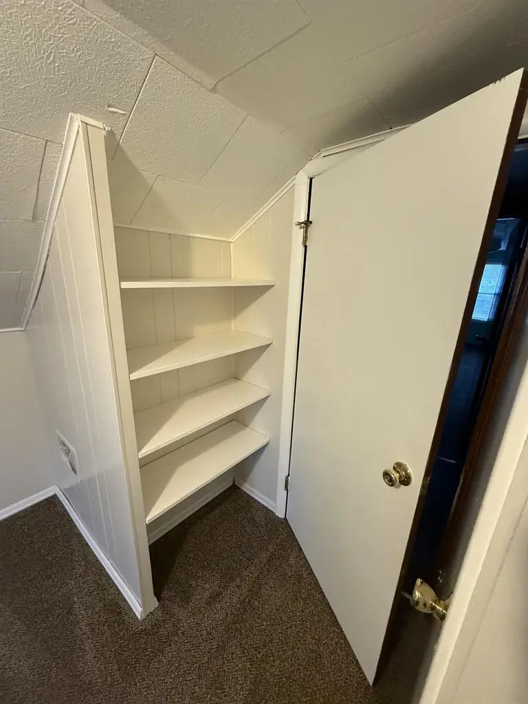 427 S EMERY AVENUE, Peshtigo, WI 54157 - #2
