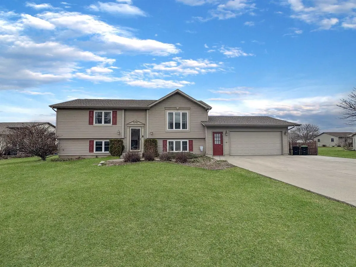 2012 24TH AVENUE, Menominee, MI 49858 - #1