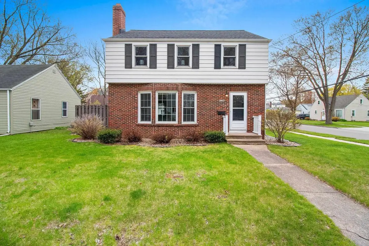 1609 W SPRING STREET, Appleton, WI 54914 - #1
