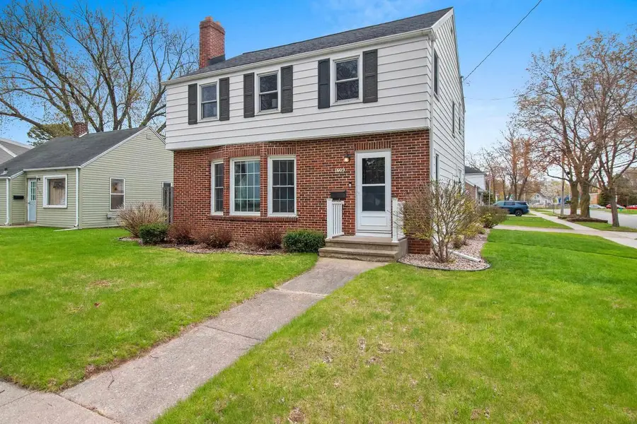 1609 W SPRING STREET, Appleton, WI 54914 - #3