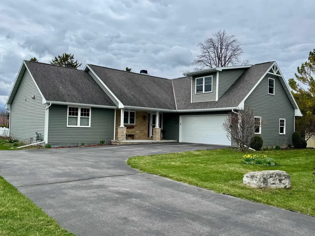 1823 KENTUCKY STREET, Sturgeon Bay, WI 54235 - #1