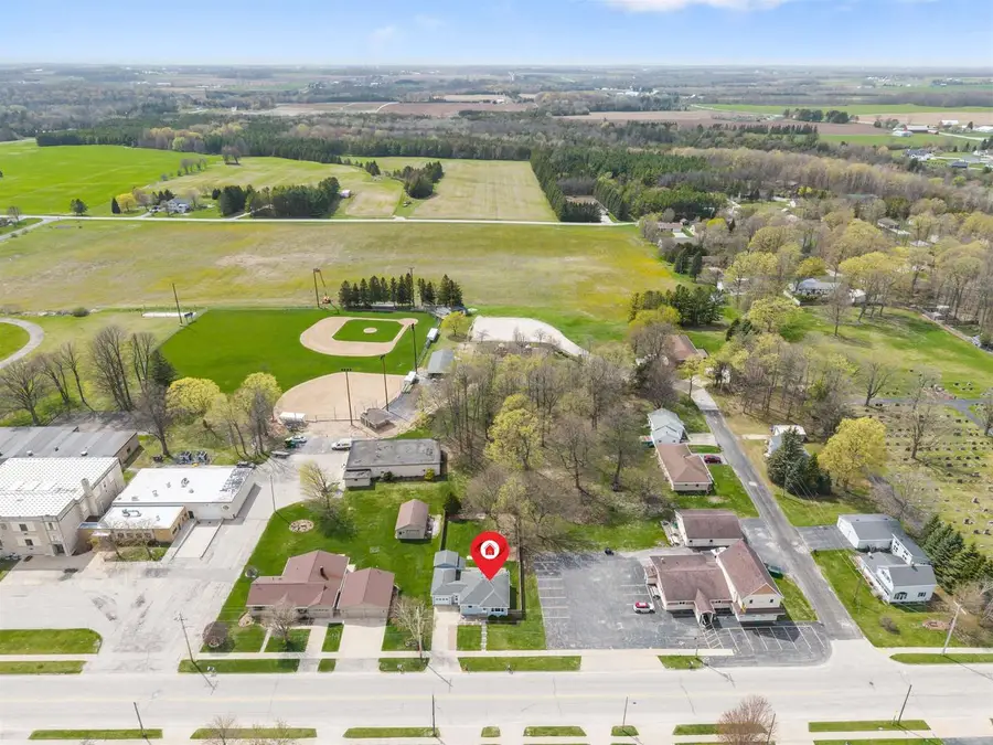 611 CHURCH AVENUE, Casco, WI 54205 - #3
