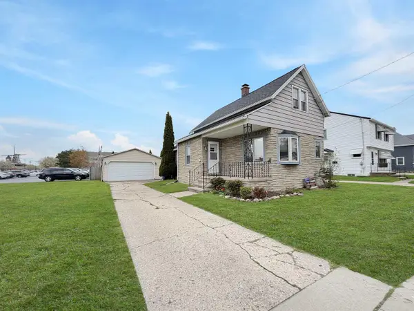 709 WILSON STREET, Little Chute, WI 54140