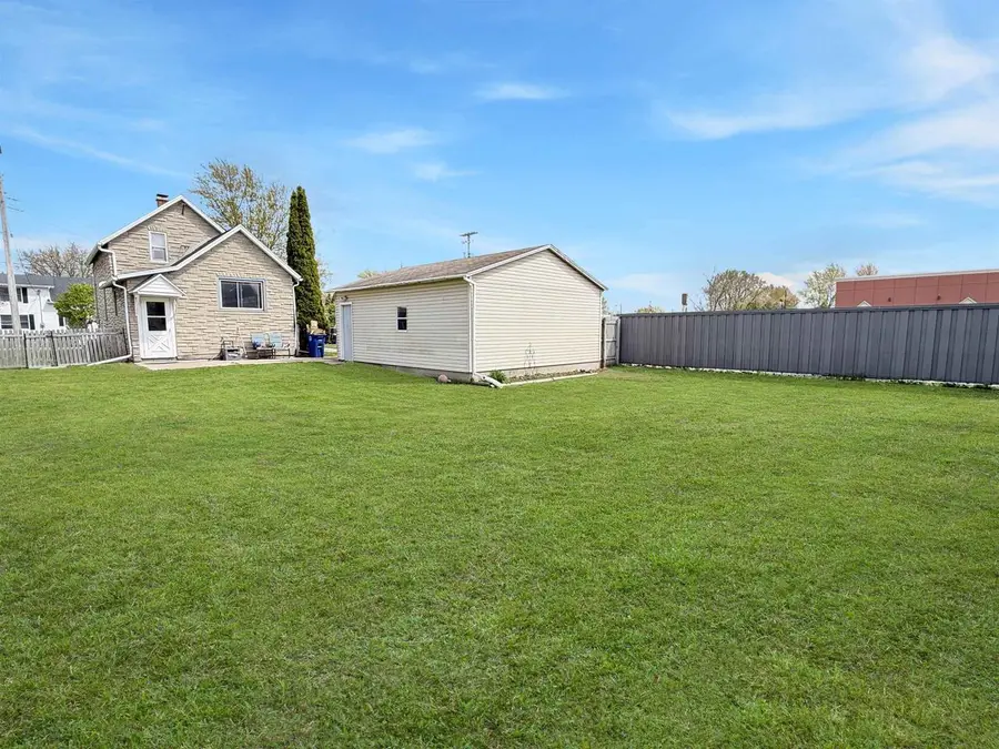 709 WILSON STREET, Little Chute, WI 54140 - #3