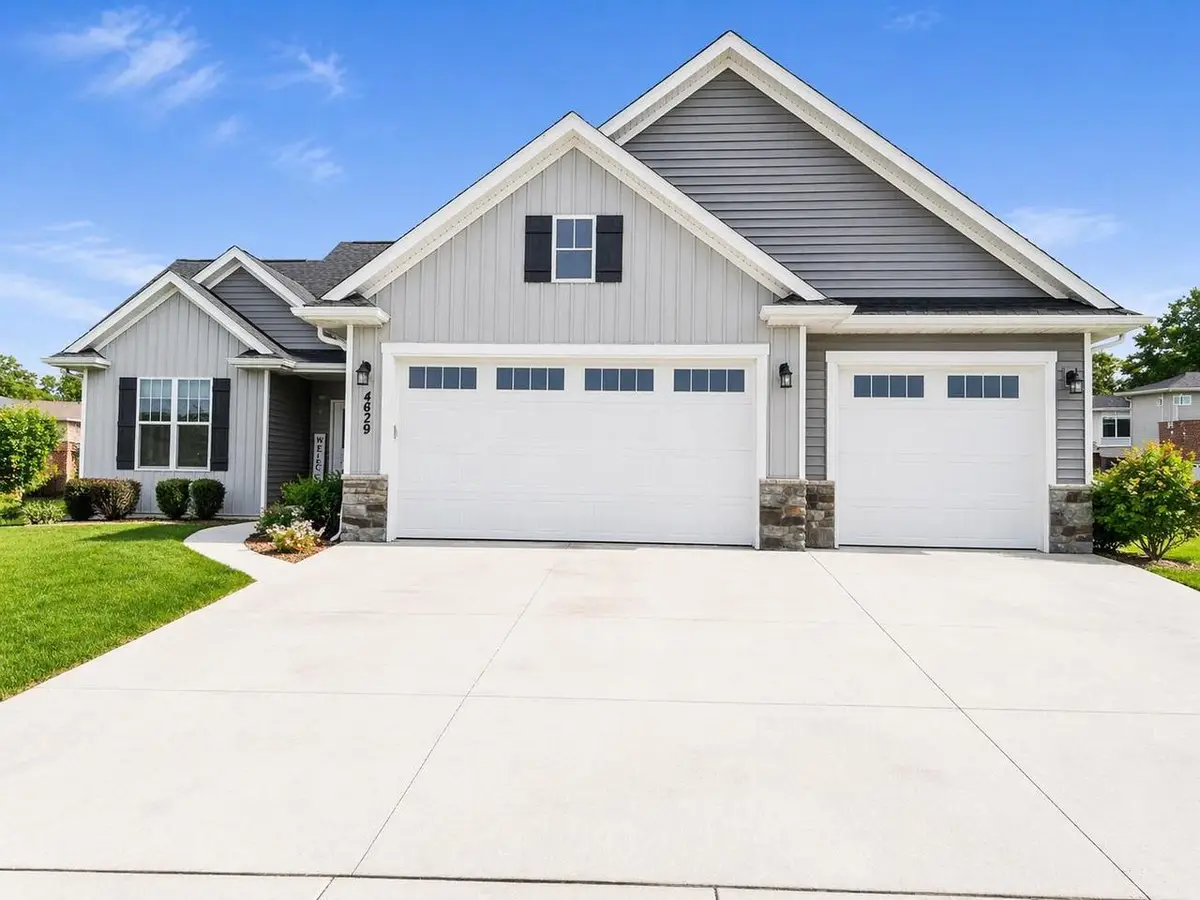 4629 TRELLIS DRIVE, De Pere, WI 54115 - #1