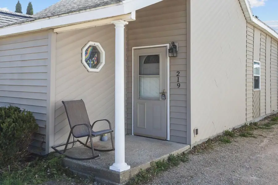219 2ND STREET, Manawa, WI 54949 - #2