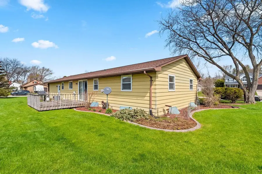 2218 TOWN HALL ROAD, Green Bay, WI 54311 - #2