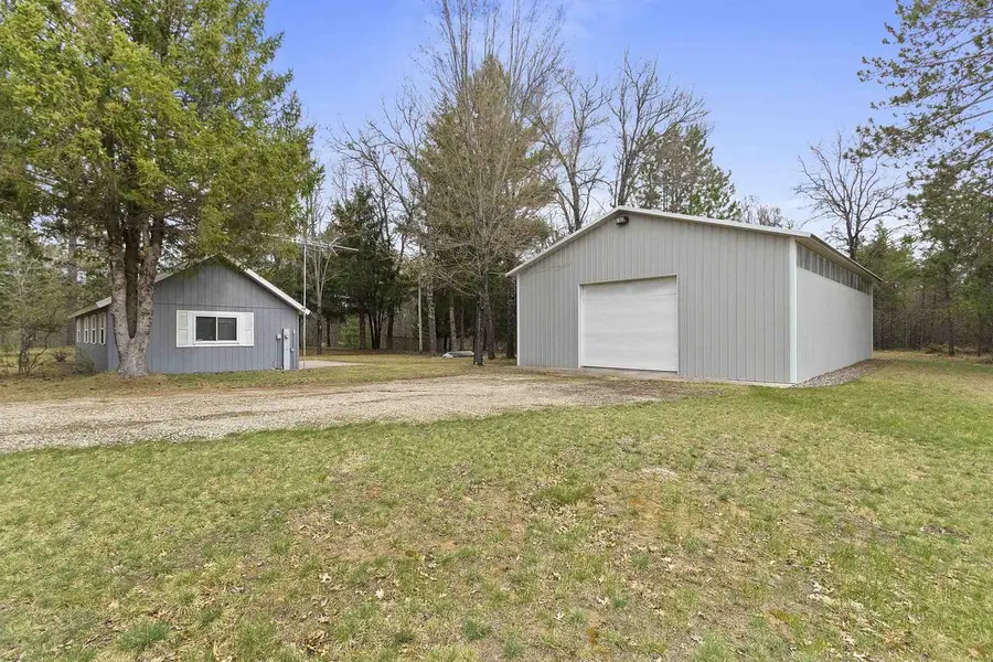 W11515 EAGLE ROAD, Crivitz, WI 54114 - #2
