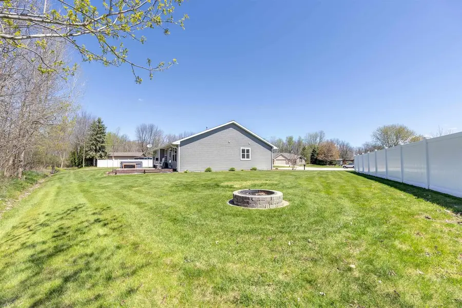 915 NIGHTINGALE COURT, Pulaski, WI 54162 - #2