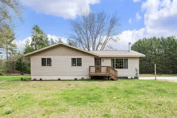 N2616 ROOSEVELT ROAD, Marinette, WI 54143