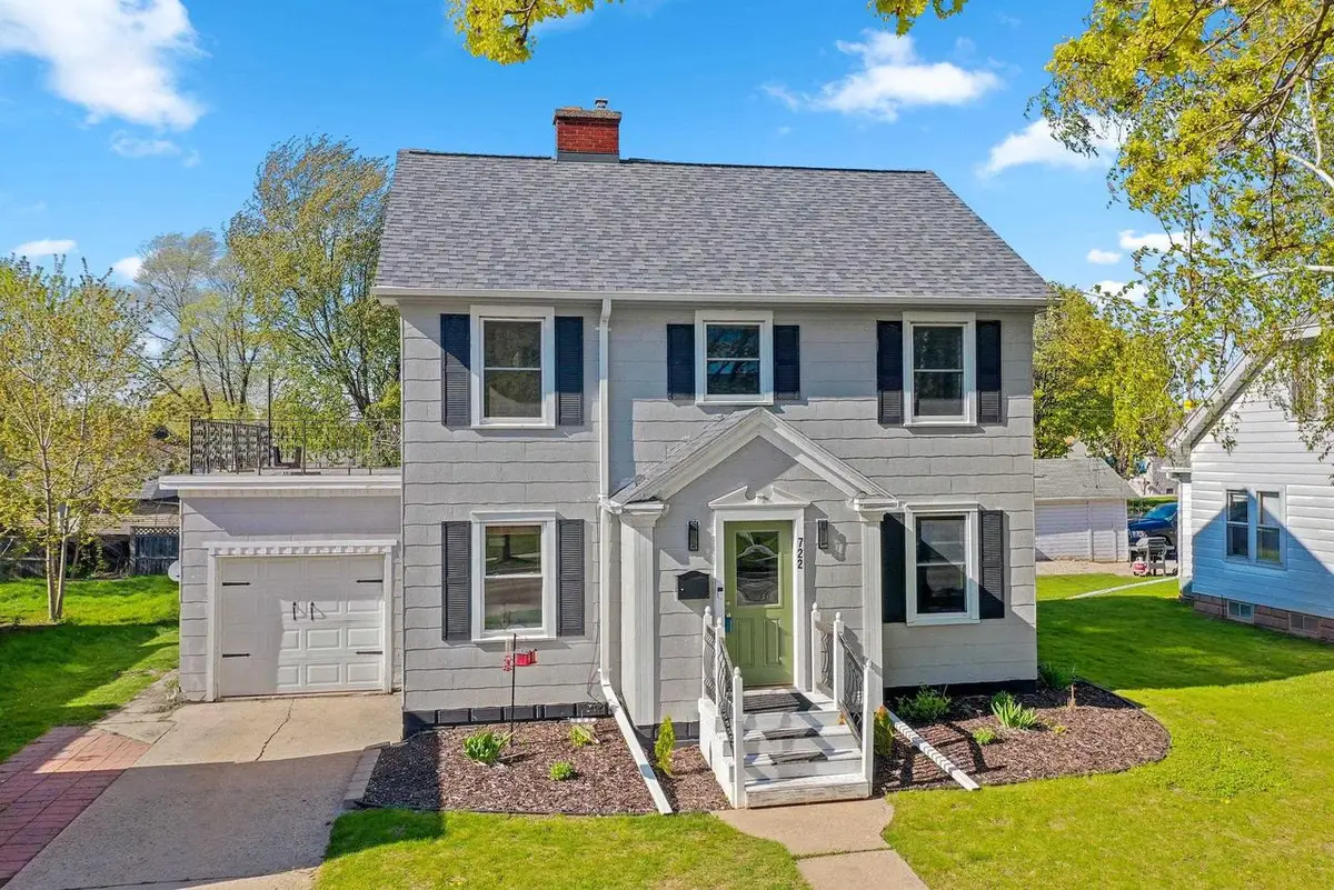 722 E KIMBERLY AVENUE, Kimberly, WI 54136 - #1