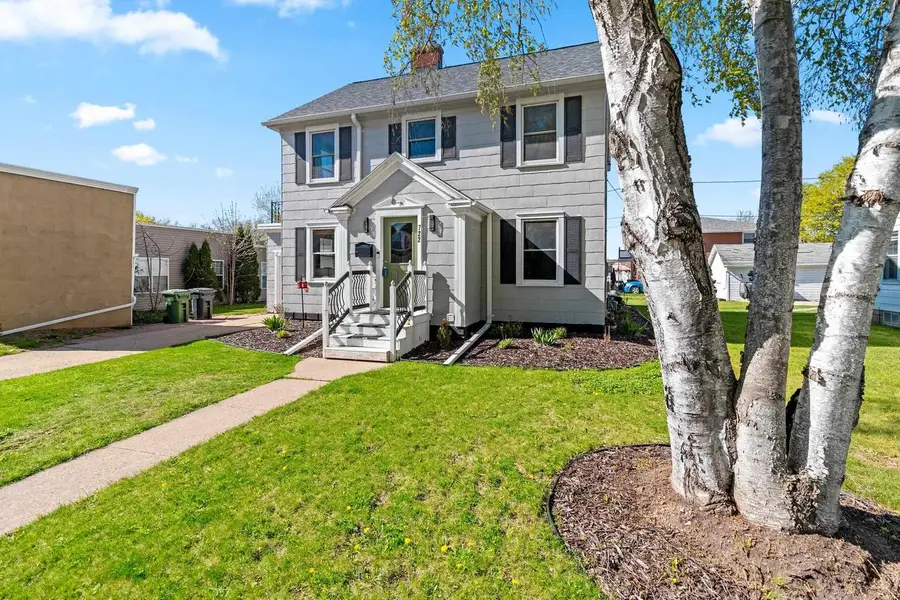 722 E KIMBERLY AVENUE, Kimberly, WI 54136 - #2