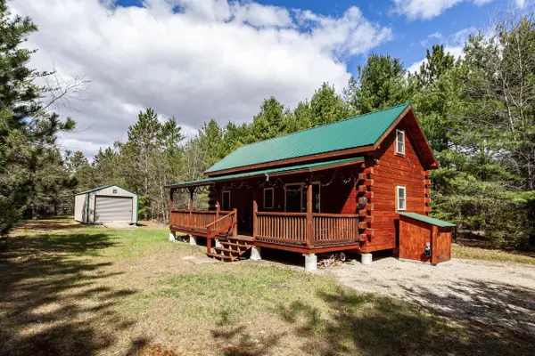 W8323 AIRPORT ROAD, Crivitz, WI 54114