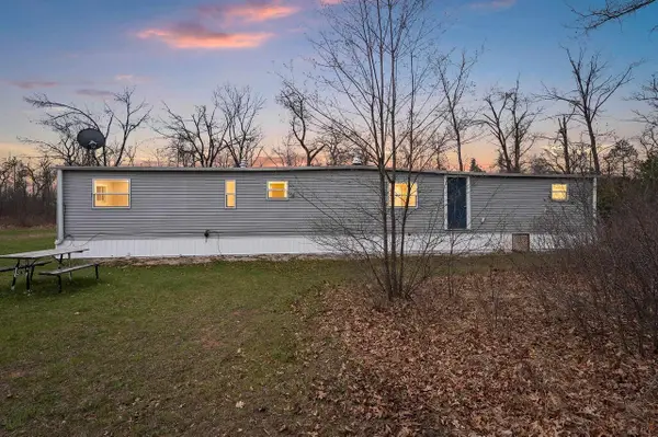 N7240 ACORN LANE, Crivitz, WI 54114