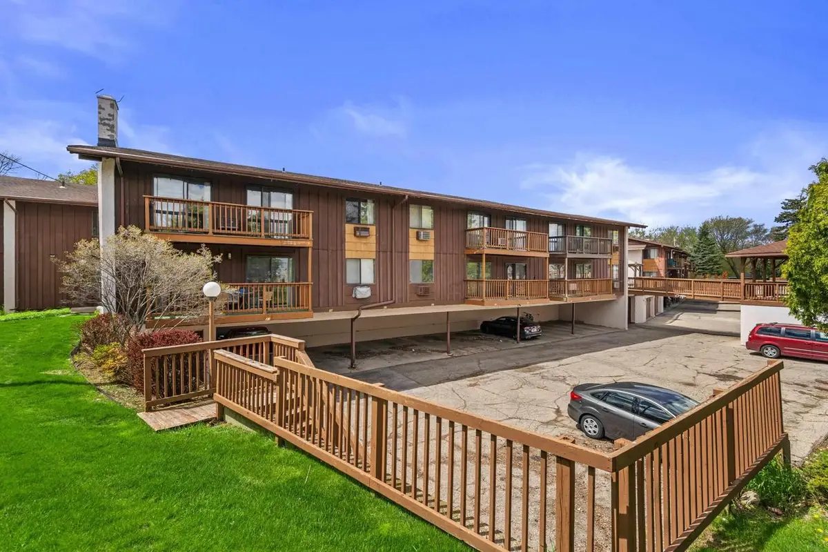 2686 HUMBOLDT ROAD  #14, Green Bay, WI 54311 - #1