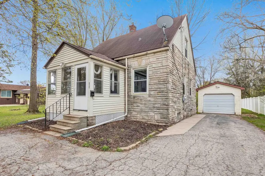 512 E ALLOUEZ AVENUE, Green Bay, WI 54301 - #2
