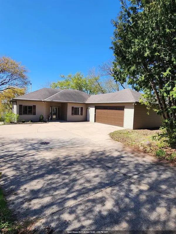 523 W MAIN STREET, Little Chute, WI 54140
