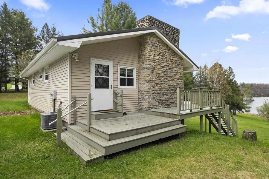 W10897 COUNTY RD P, Pound, WI 54161 - #2