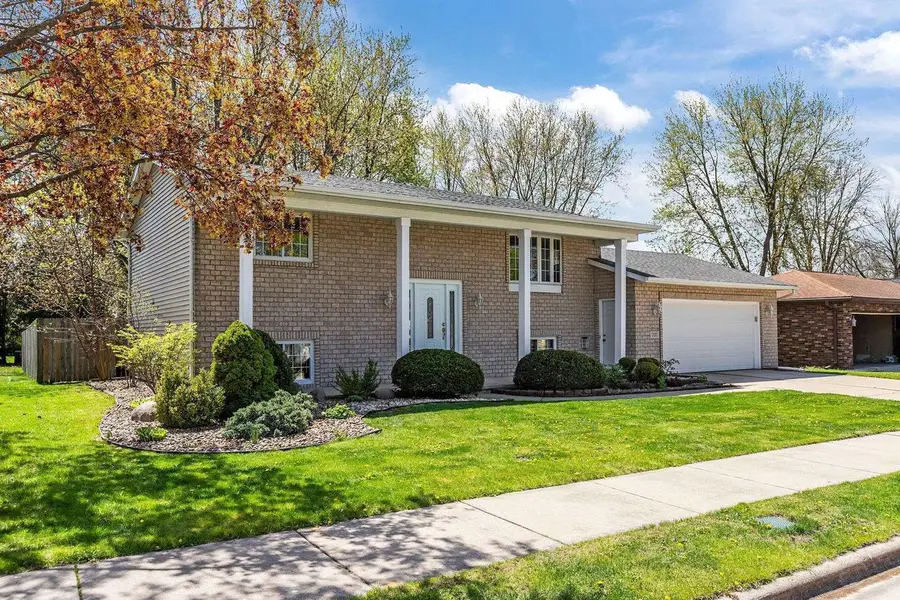 707 PIERCE AVENUE, Little Chute, WI 54140 - #2