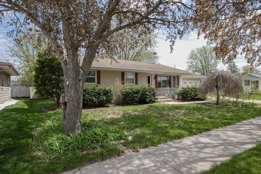 206 S MIDPARK DRIVE, Appleton, WI 54915 - #2