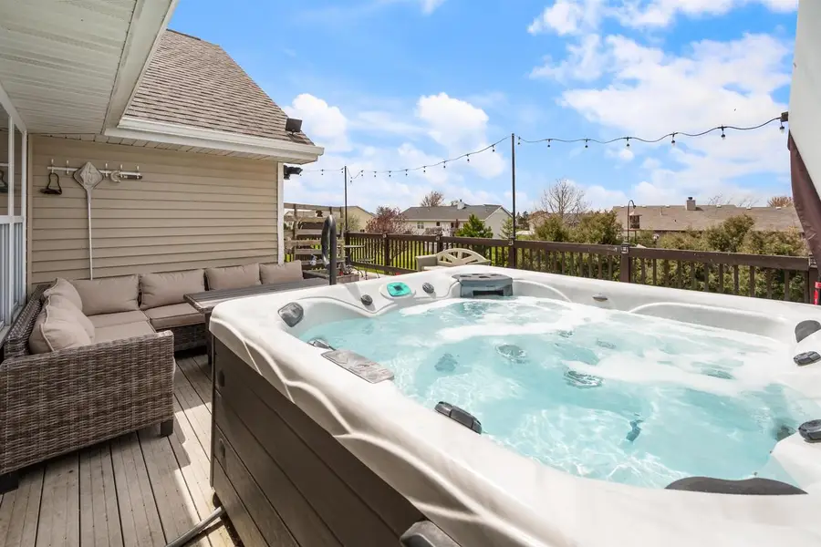 3315 OSPREY LANE, Green Bay, WI 54311 - #3