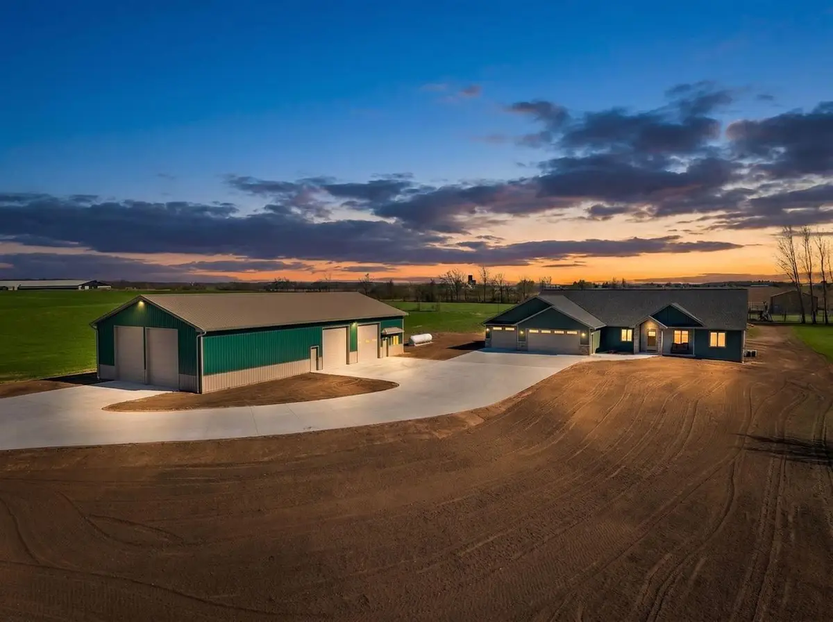 932 MEADOWLARK ROAD, De Pere, WI 54115 - #1