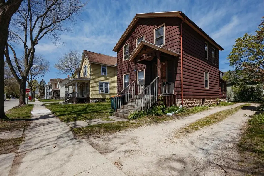 153 E 2ND STREET, Fond Du Lac, WI 54935 - #2