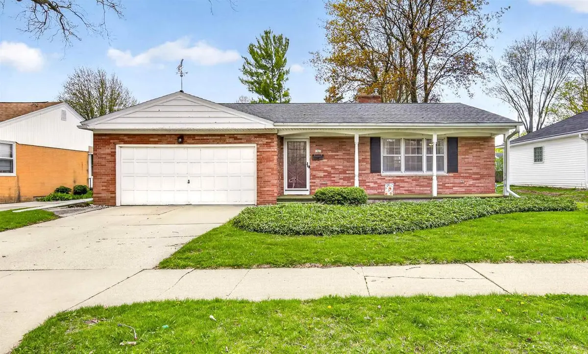 1221 DIVISION STREET, Green Bay, WI 54303 - #1