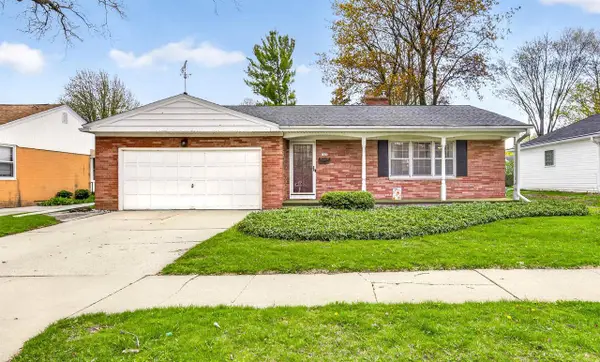 1221 DIVISION STREET, Green Bay, WI 54303