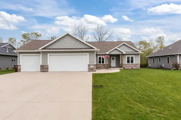 4770 N VINCENT DRIVE, GRAND CHUTE, WI 54913