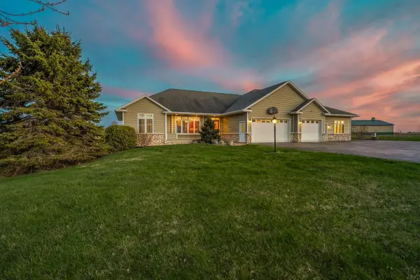 N2808 APPLE LANE, Kewaunee, WI 54216