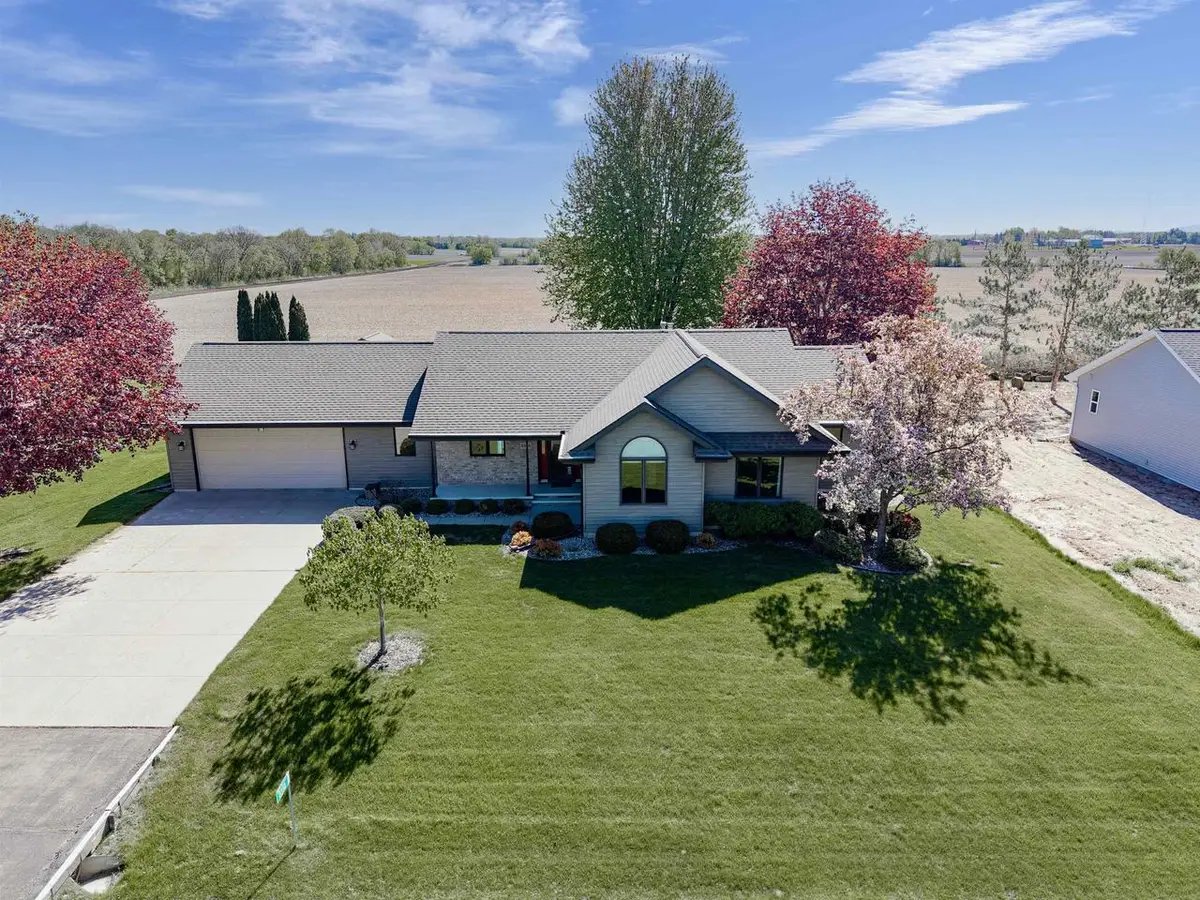 8358 PHEASANT RUN TRAIL, Larsen, WI 54947 - #1