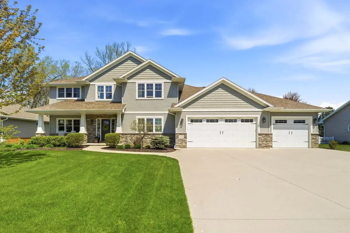 W5866 SWEET WILLIAM DRIVE, Appleton, WI 54915 - #1