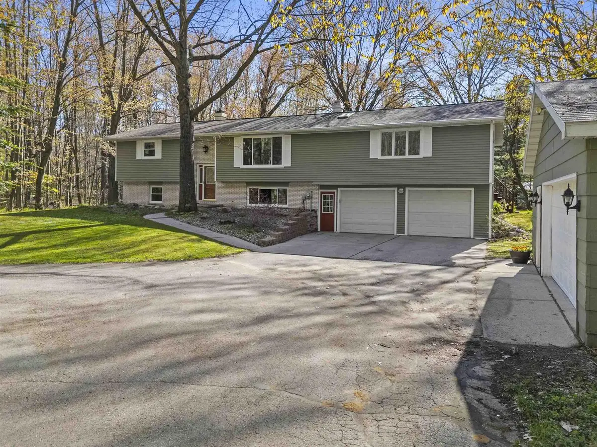 6710 GREGORY LANE, Sobieski, WI 54171 - #1