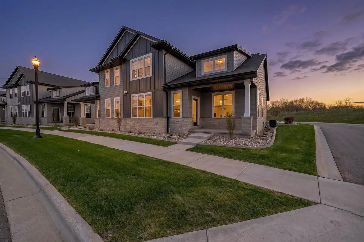 2812 ELM TREE, Howard, WI 54313 - #1