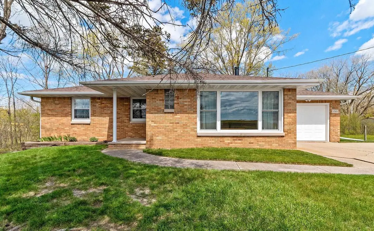 1768 NORTH ROAD, Ashwaubenon, WI 54313 - #1